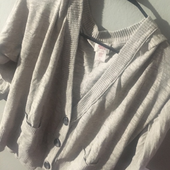 Sweater - Picture 4 of 5